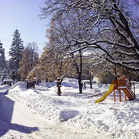 Family House Oreha בית הארחה 3*